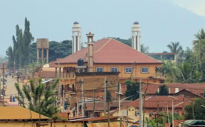 Togo : l’UMT radie l’imam Salifou Moussa et ferme la mosquée centrale de Kpalimé